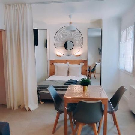 Apartament Le Studio Des Tours - Parking Arles Zewnętrze zdjęcie