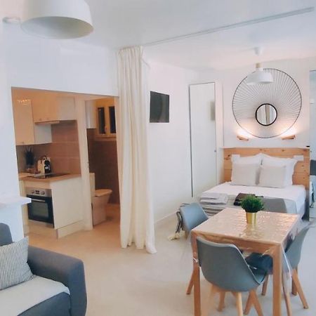 Apartament Le Studio Des Tours - Parking Arles Zewnętrze zdjęcie