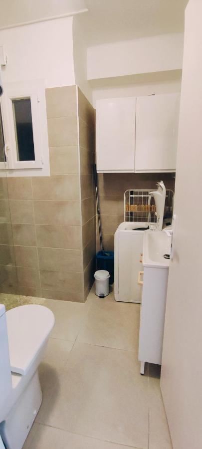 Apartament Le Studio Des Tours - Parking Arles Zewnętrze zdjęcie